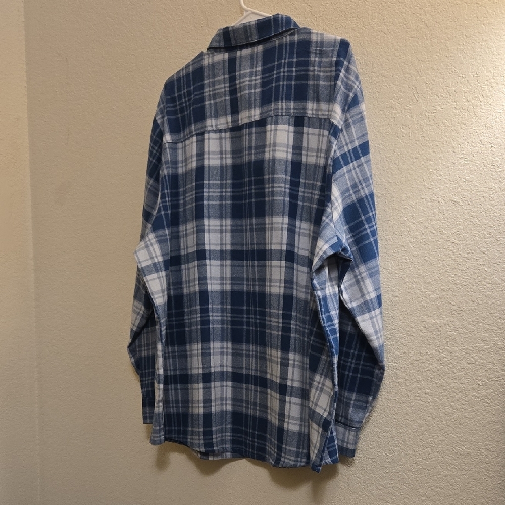 Yellowstone Dutton Ranch Plaid Flannel - Blue - 2XL - Picture 11 of 12